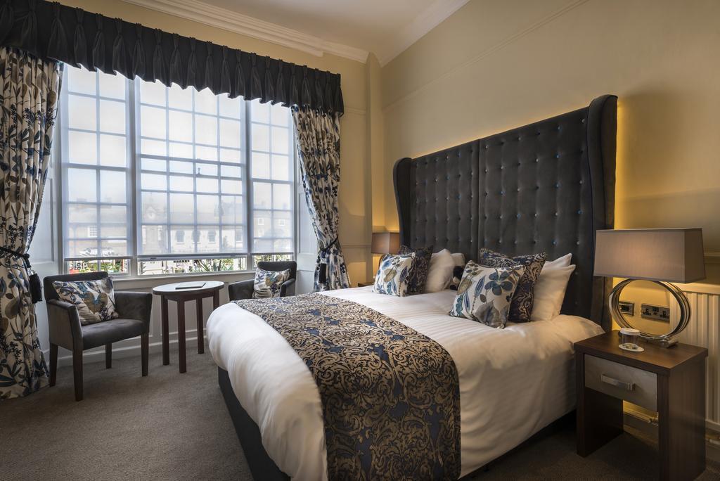The Golden Fleece Hotel, Thirsk, North Yorkshire Екстер'єр фото