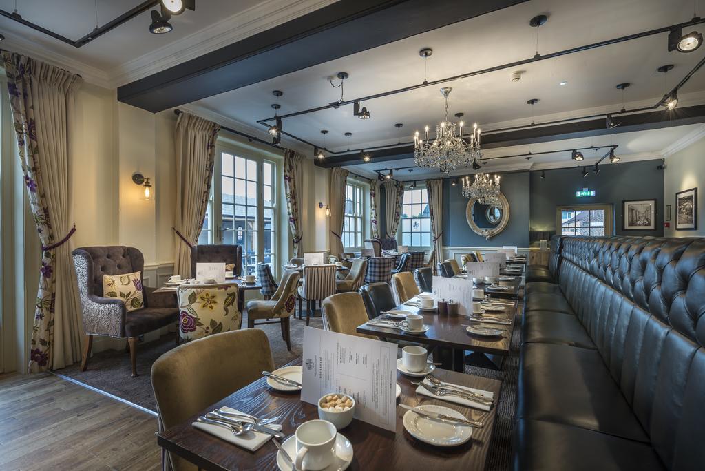 The Golden Fleece Hotel, Thirsk, North Yorkshire Екстер'єр фото