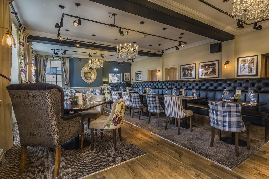 The Golden Fleece Hotel, Thirsk, North Yorkshire Екстер'єр фото