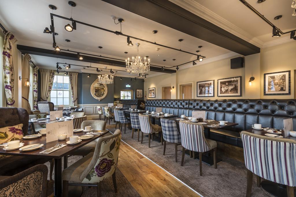 The Golden Fleece Hotel, Thirsk, North Yorkshire Екстер'єр фото