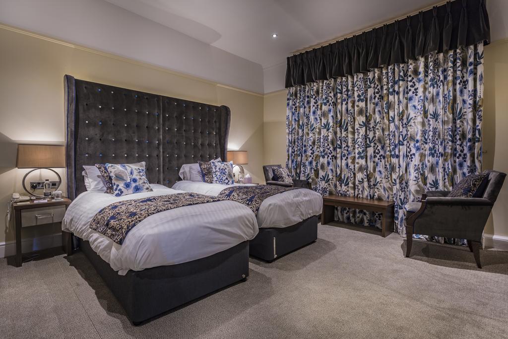 The Golden Fleece Hotel, Thirsk, North Yorkshire Екстер'єр фото